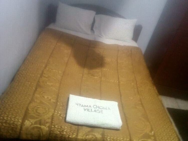 هتل Nyama Village Bar And Restaurant