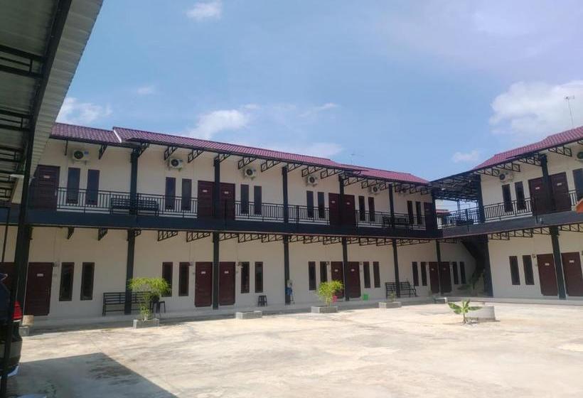 فندق Oyo 90618 Hanania House