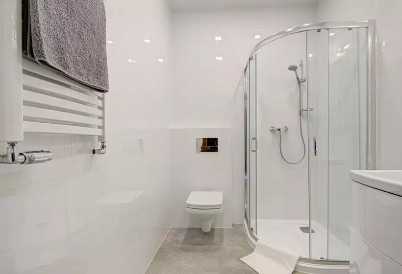 Hotelli Pałac Cieszyno