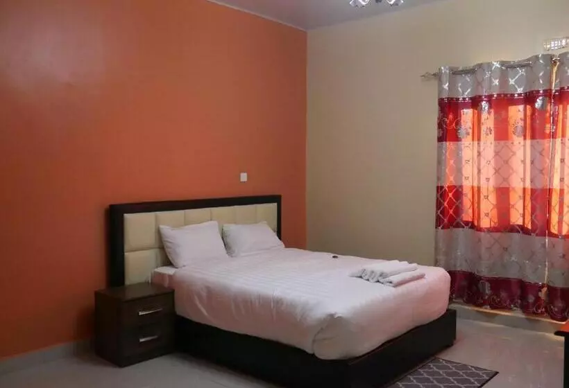 هتل The Escape Lodge