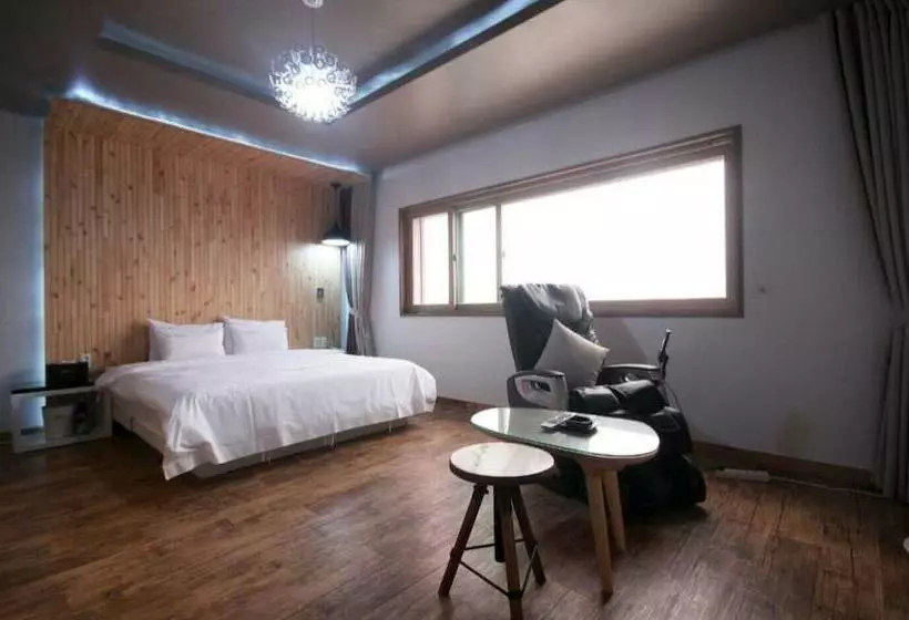 Message Motel