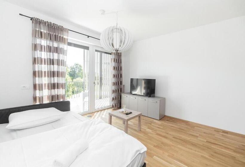 פנסיון Pearl Bled