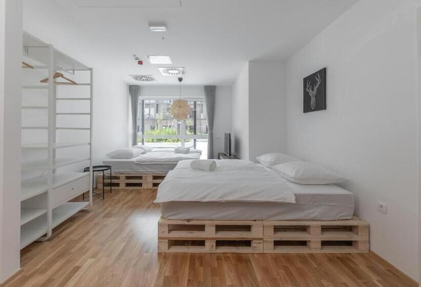 פנסיון Pearl Bled