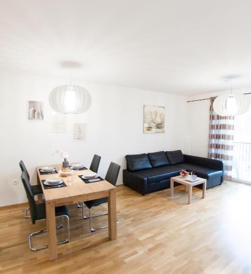 פנסיון Pearl Bled