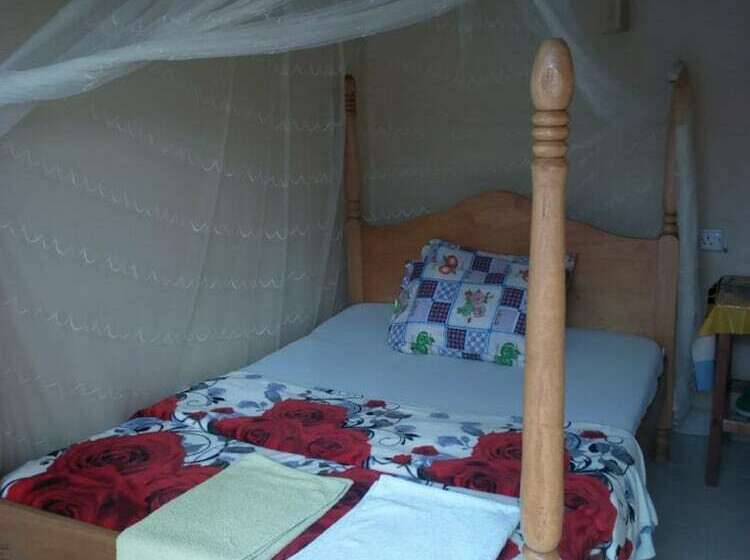 پانسیون Mumbi Rose Guest House