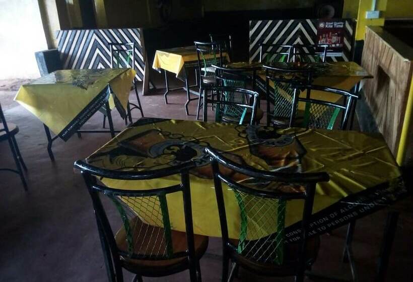 پانسیون Mumbi Rose Guest House