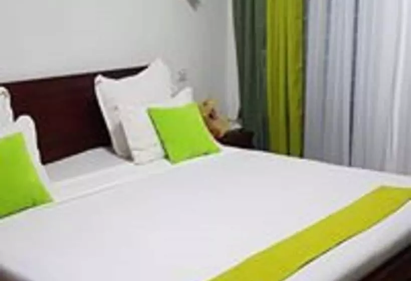 پانسیون Pizo Lodge