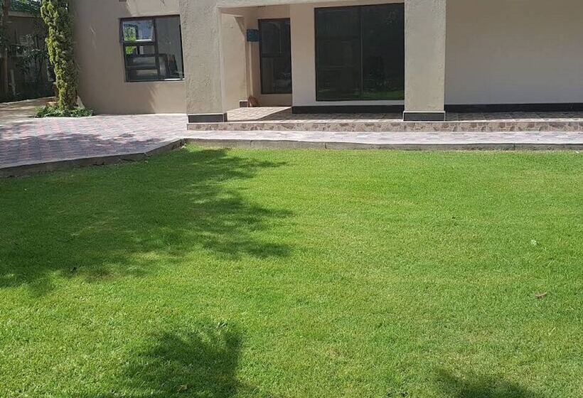 پانسیون Pizo Lodge