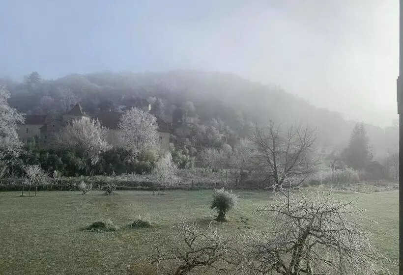 Aamiaismajoitus (B&B) Noubar