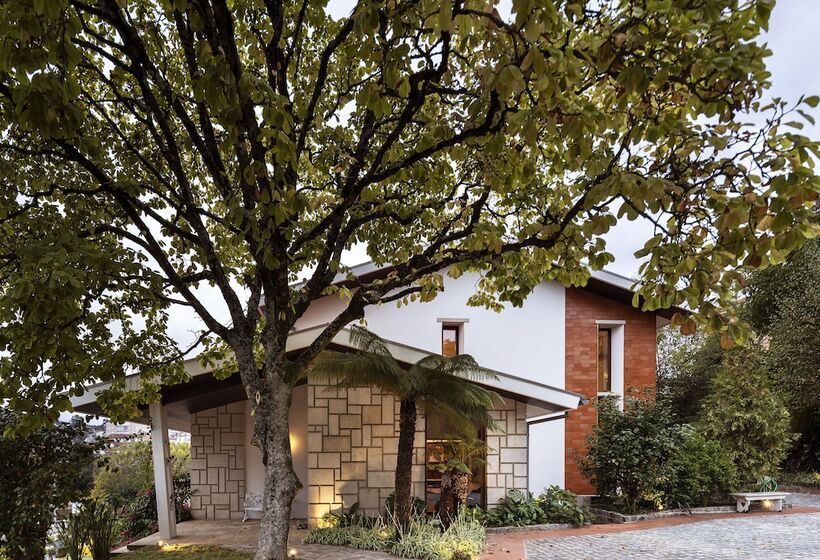 住宿加早餐  Santiago Family House