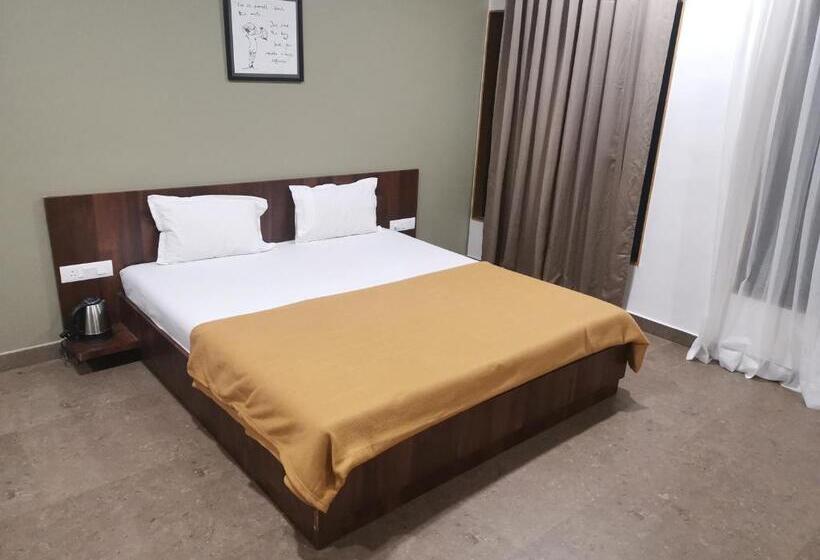 Hotelli Athang Staycation