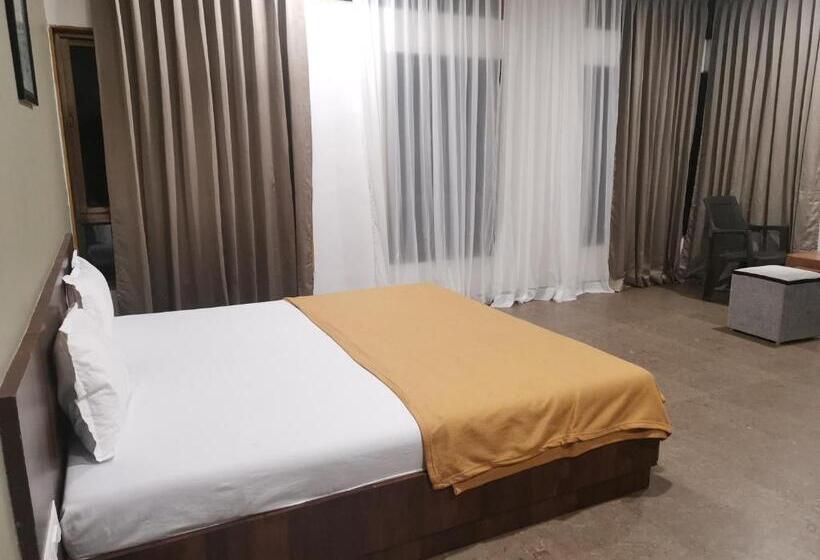 Hotelli Athang Staycation