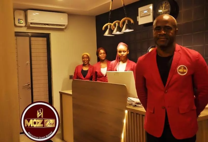هتل Moz One Executive Guest Rooms Hombori