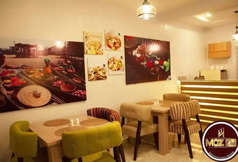 هتل Moz One Executive Guest Rooms Hombori