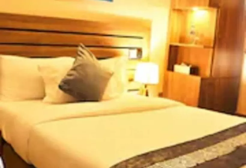 هتل Moz One Executive Guest Rooms Hombori