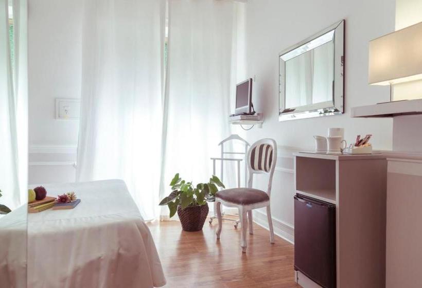 فندق Piccolo Mondo