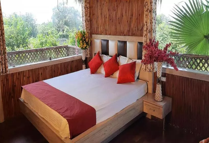 ホテル Pop 82355 Maya Mahal Resort Auchandi