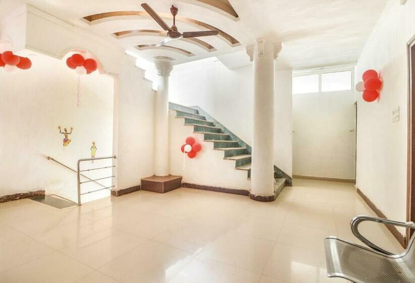 호텔 Spot On 60004  Soni