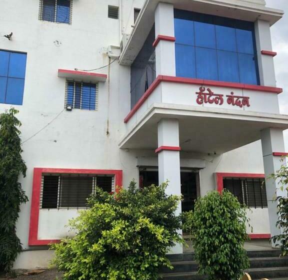 Отель Spot On 82210 Nandan