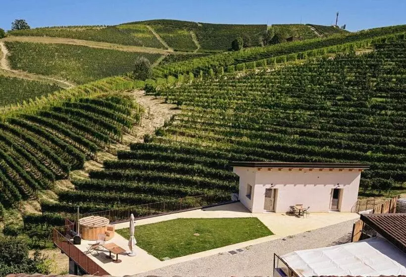 Aamiaismajoitus (B&B) La Cascina // Valfaccenda