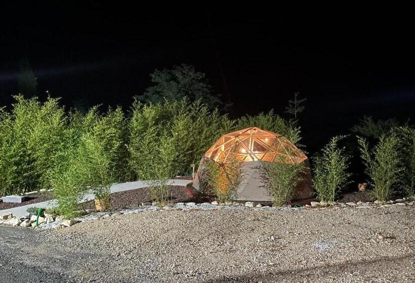 Bed and Breakfast Le Dôme Et Son Jacuzzi