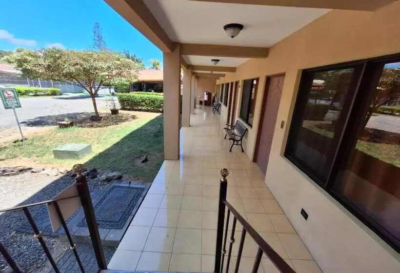 Aamiaismajoitus (B&B) Real Alaska