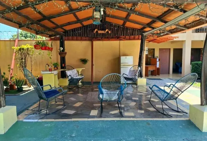 Aamiaismajoitus (B&B) Real Alaska