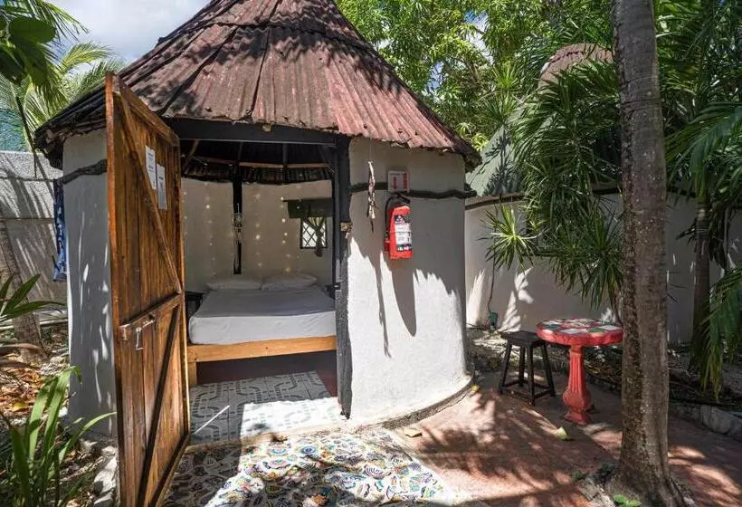 Hostel Oryx Tulum