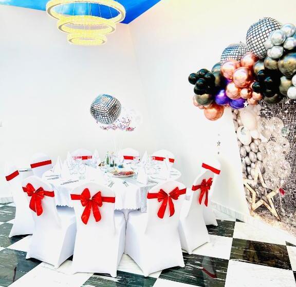 هتل Ave Medica Apartments