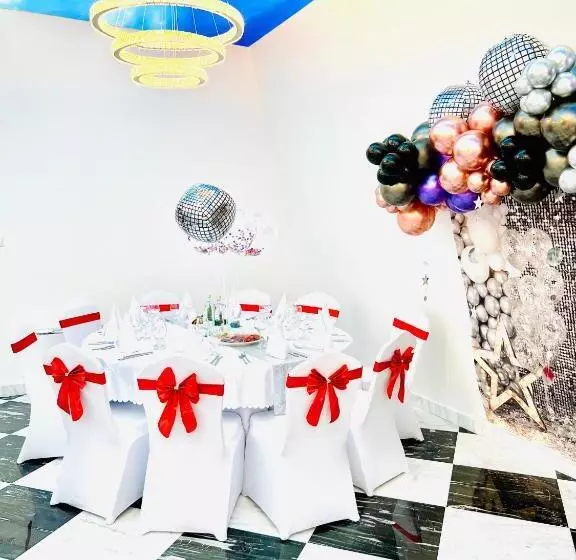 هتل Ave Medica Apartments