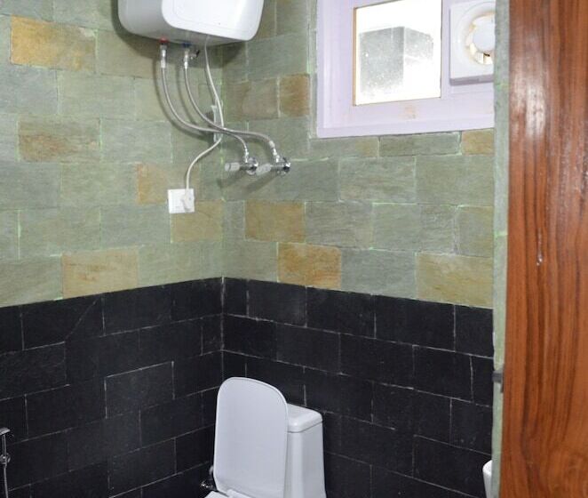 Hotel Hari Om Paradise