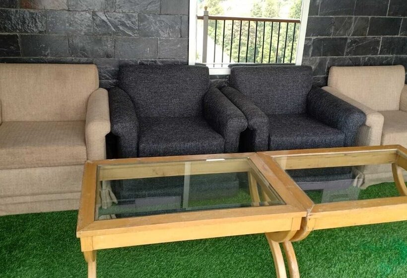 Hotel Hari Om Paradise