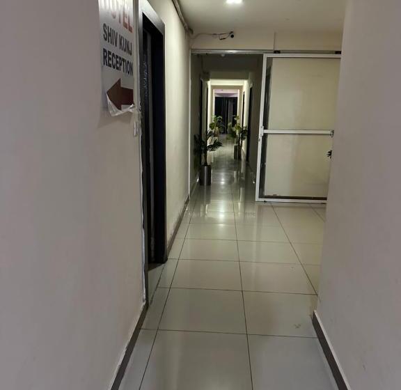 هتل New Shiv Kunj