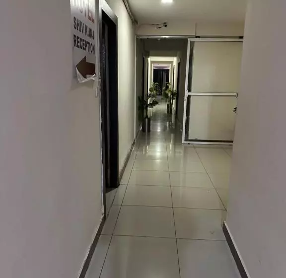 ホテル New Shiv Kunj