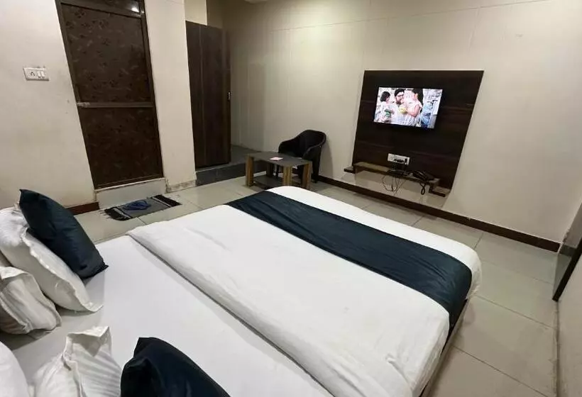 ホテル New Shiv Kunj