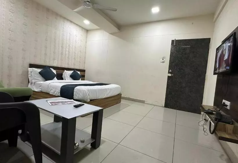 ホテル New Shiv Kunj