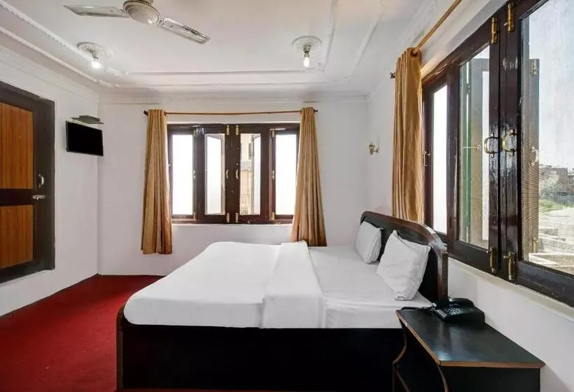Flagship Hotel Grand Dawood