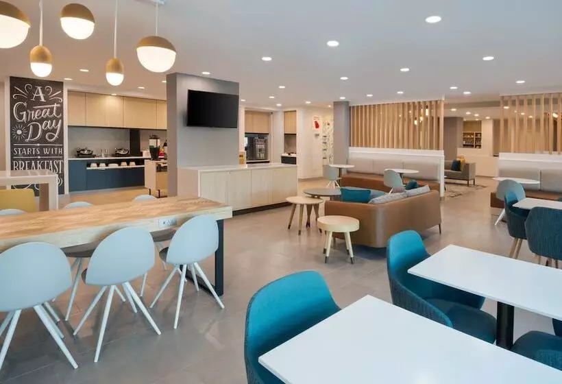 Hotelli Towneplace Suites By Marriott Atlanta Airport North