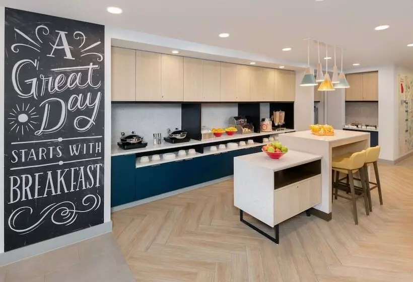 Hotelli Towneplace Suites By Marriott Atlanta Airport North