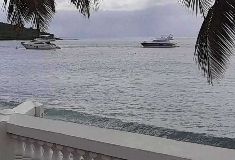 پانسیون A Toda Vela