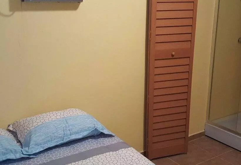 پانسیون A Toda Vela