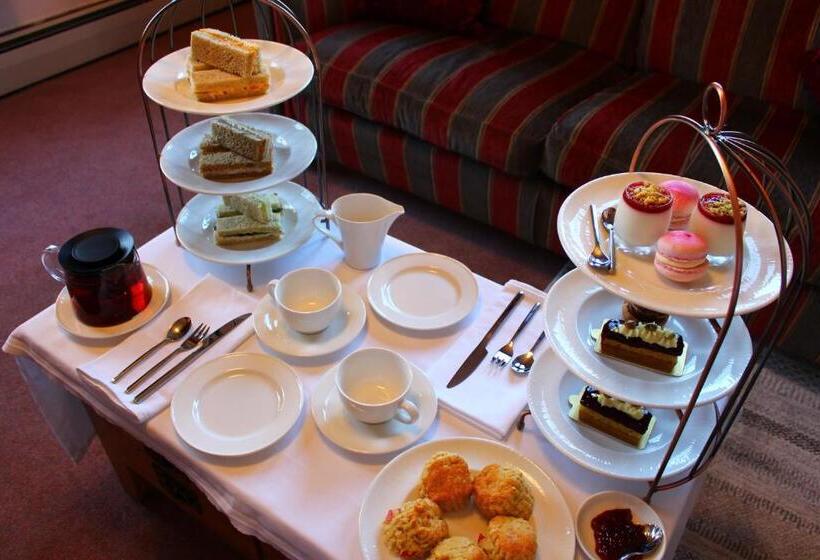 펜션 Woodlands Country House & Cottage