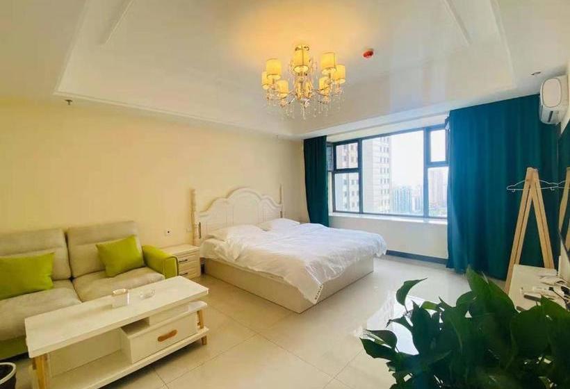 Yijia Boutique Apartment