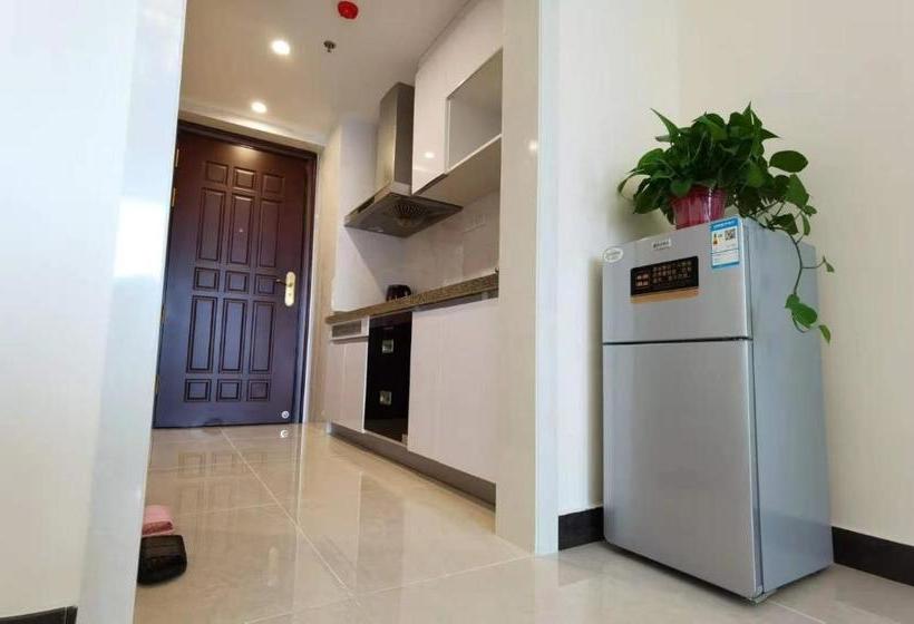 Yijia Boutique Apartment