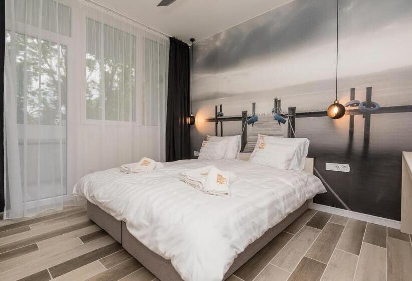 住宿加早餐  Balinn Rooms