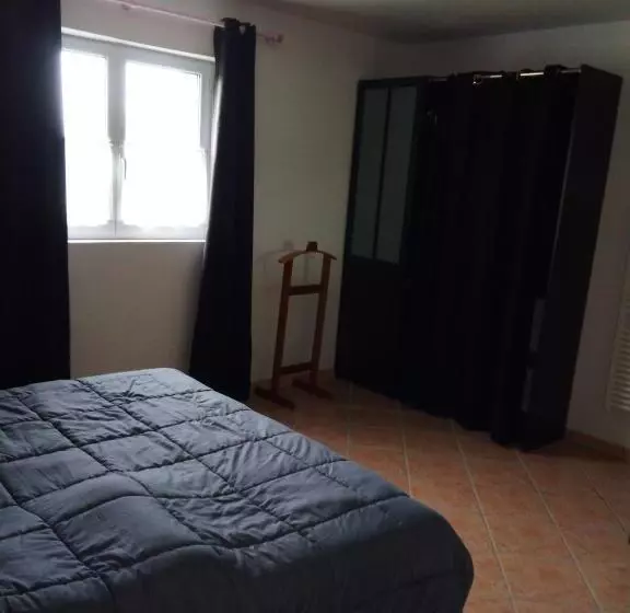 Aamiaismajoitus (B&B) Les Gîtes De Brives