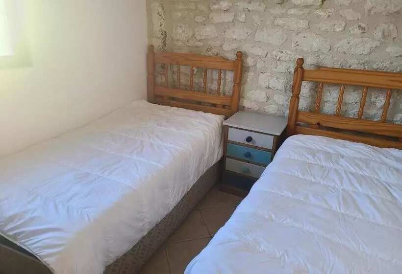 Aamiaismajoitus (B&B) Les Gîtes De Brives