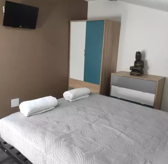 Aamiaismajoitus (B&B) Les Gîtes De Brives