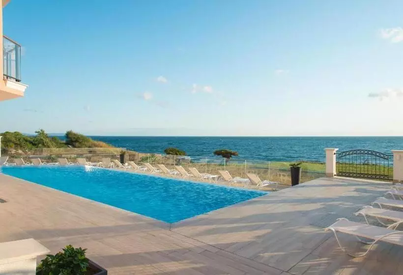 Casa Paradiso Beach Residence