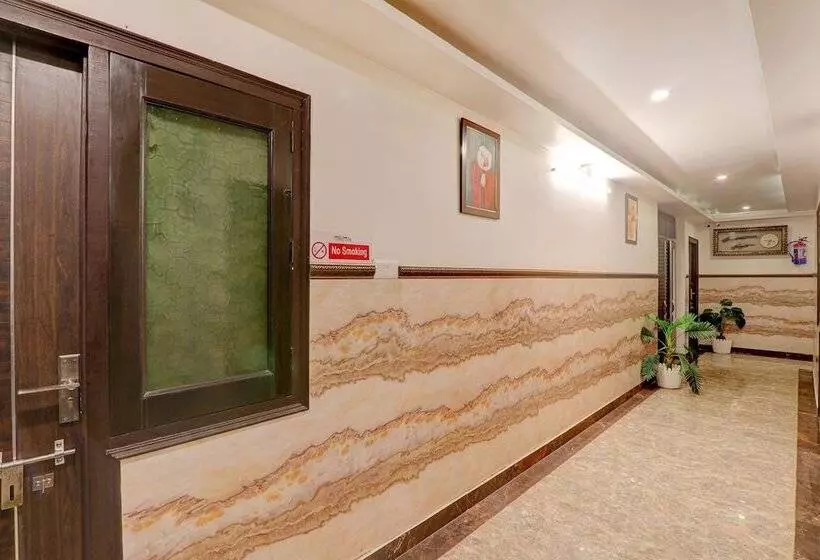 Fabhotel The Villa